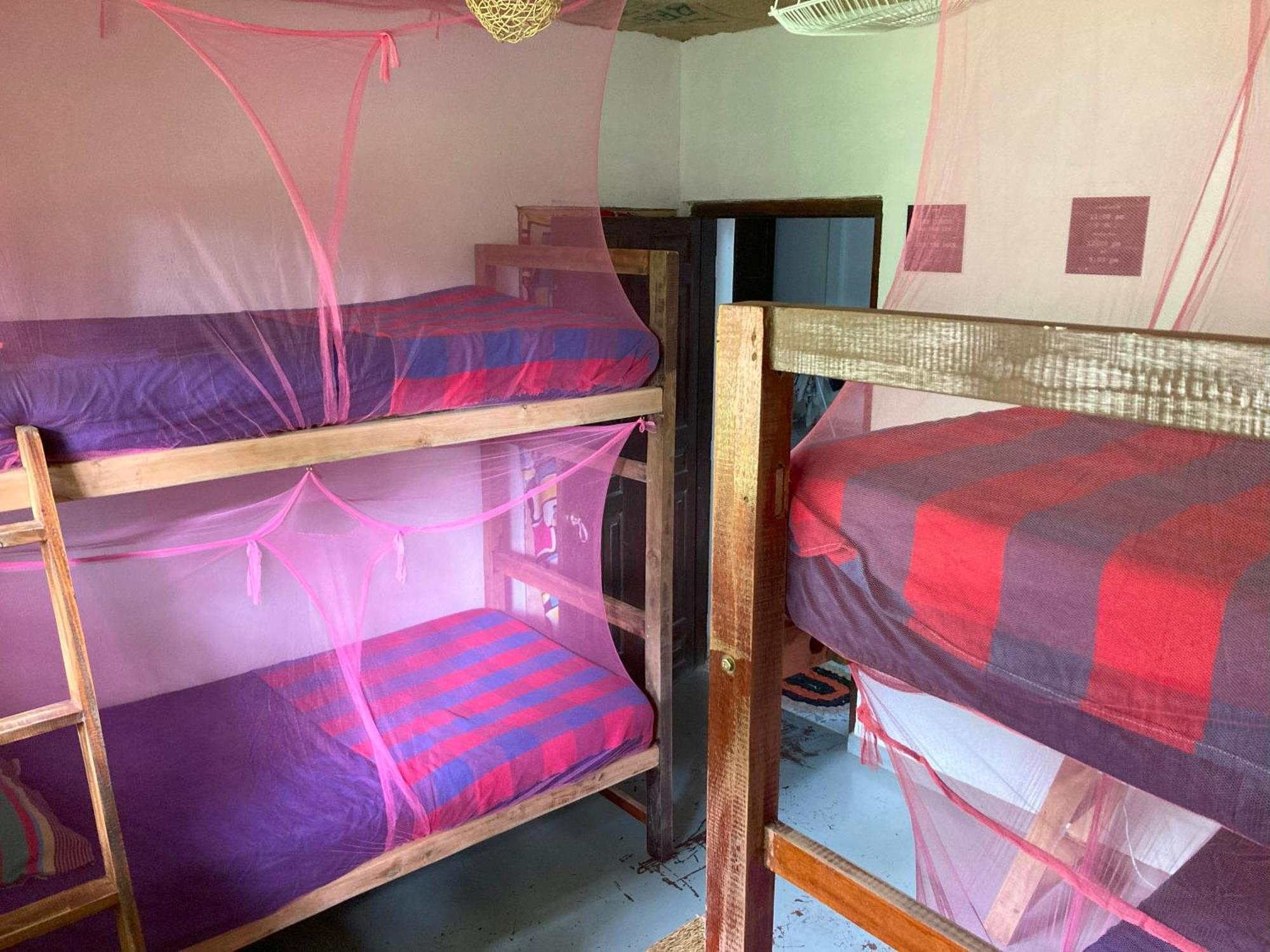 Hostel Singha Lounge Унаватуна Екстер'єр фото
